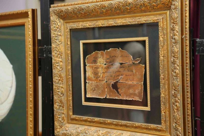 Gölcük’te kutsal emanetler sergisi açıldı
