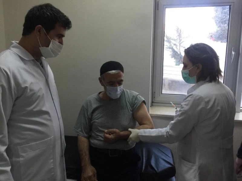 Bingöl’de Turkovac aşısı uygulanmaya başladı
