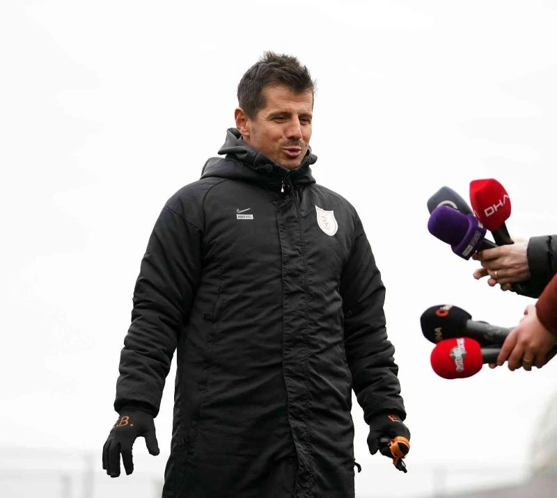 Emre Belözoğlu: “Rekabeti arttıracak, kaliteyi yükseltecek oyuncular”
