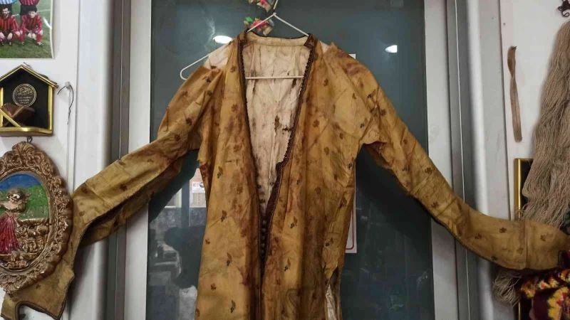 Yeşil sahalardan antikacı dükkanına
