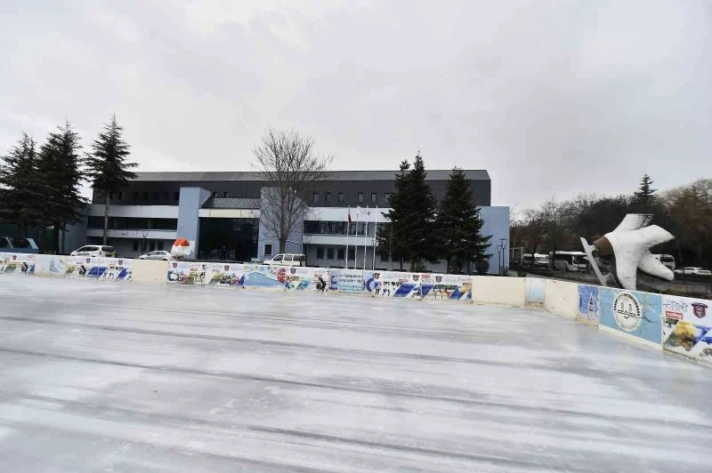BELPA Buz Pateni Tesisi ihalesi ertelendi, geçici tadilatla açık ve kapalı pistler açılıyor
