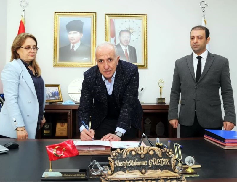 Akdeniz’de ‘şeker otu’ yetiştirilecek
