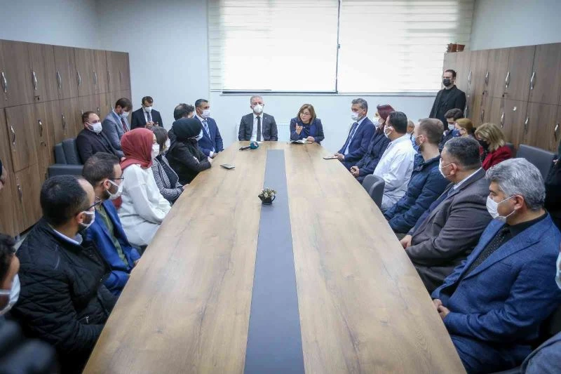 Büyükşehir’in destekleri ile 145 bin İş Bankası yayını gençlerle buluştu
