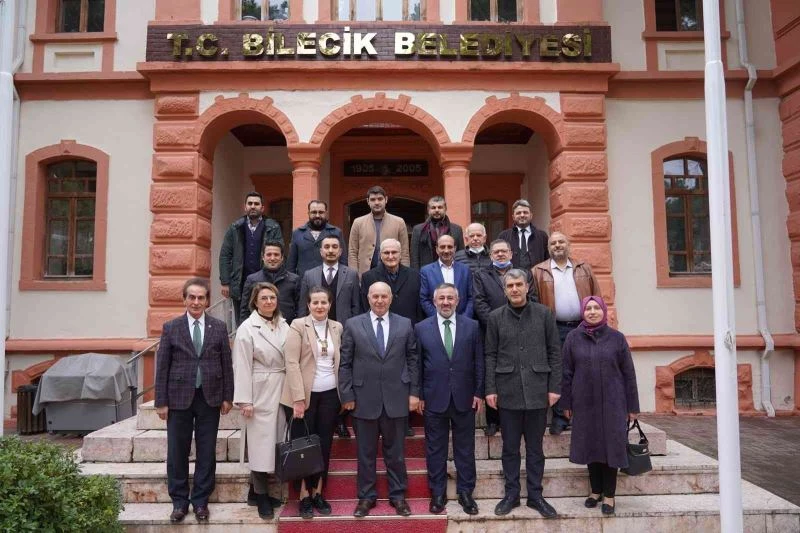 AK Parti heyetinden Başkan Vekili Tüfekçioğlu’na hayırlı olsun ziyareti
