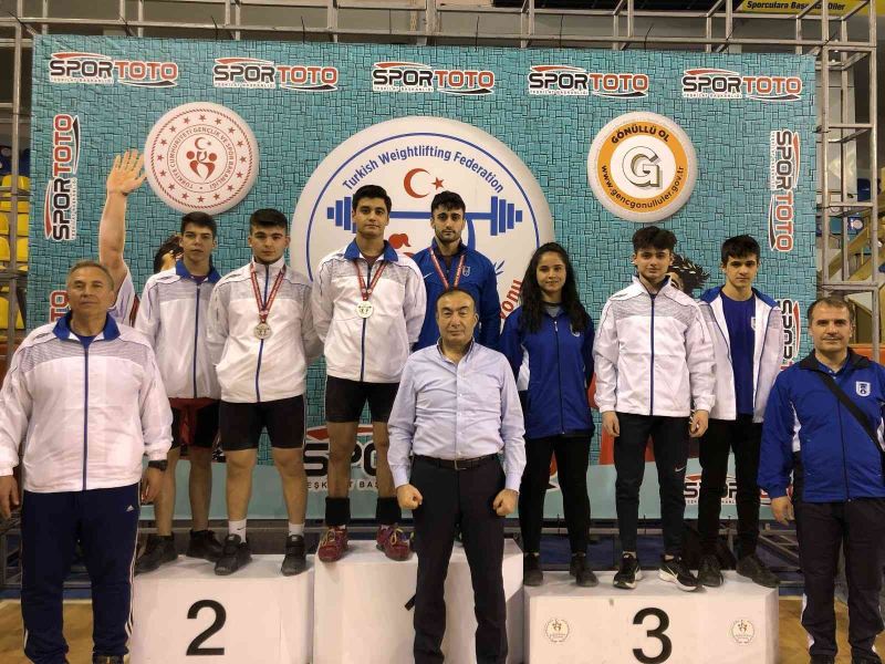 Ankara Büyükşehir Belediyesi Spor Kulübü’nden halterde Türkiye şampiyonluğu
