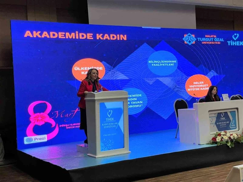 Rektör Karabulut’tan Akademide kadın konulu sunum
