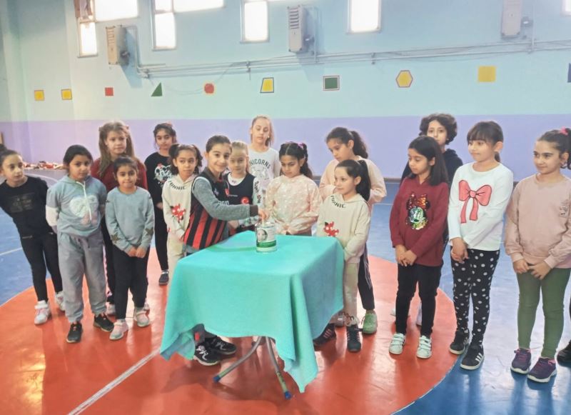 Turgutlu Belediyesi Spor Akademisi’nden İrem Nur bebeğe destek
