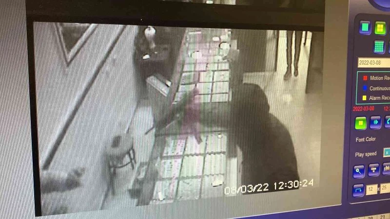 İstanbul’daki milyonluk kuyumcu soygununda 8 şüpheli yakalandı: Silahlar ve altınlar ele geçirildi
