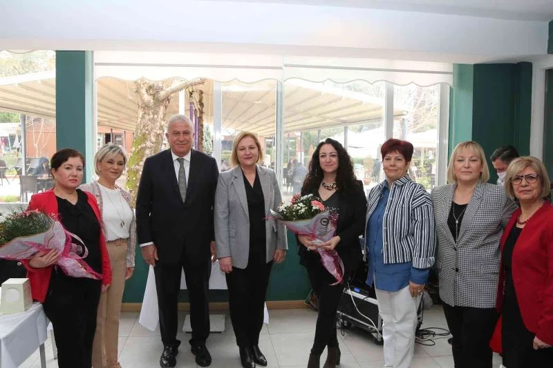 Başkan Atay kadınlarla buluştu, toplumsal cinsiyet konuşuldu
