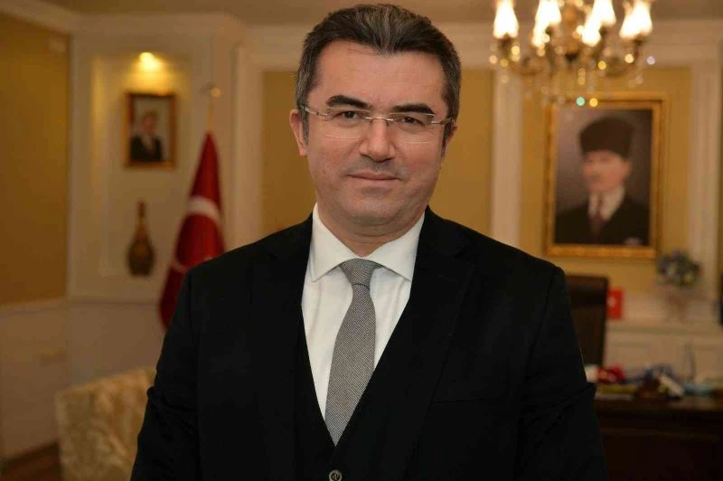 Vali Memiş: “Gayret yüce Türk milletinden, zafer, Allah’tandır”
