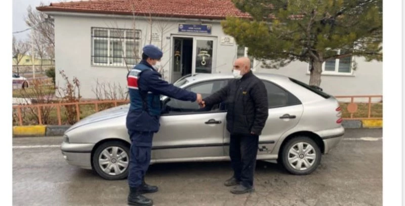 Çaldıkları otomobili oto tamircisine satmışlar
