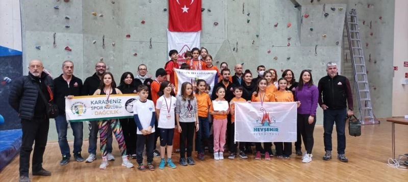 İnegöl Belediyespor spor tırmanış takımı kürsüleri fethetti
