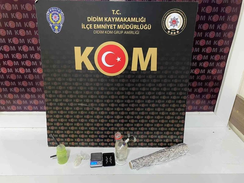 Evinde ve aracında uyuşturucu bulunduran şüpheli tutuklandı
