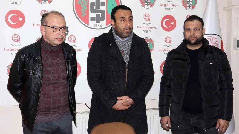 Turgutluspor’da teknik direktörlüğe Nadir Arıkan getirildi