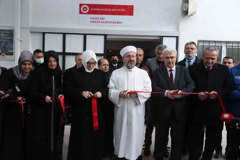 Diyanet İşleri Başkanı Erbaş, Engelsiz Kur’an Kursunun açılışını gerçekleştirdi
