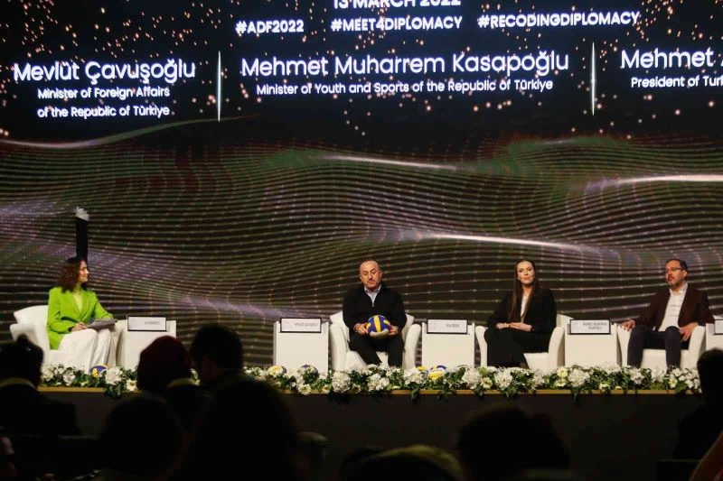 Bakan Kasapoğlu: “Türkiye artık organizasyonlarda talep eden değil, talep edilen ülke