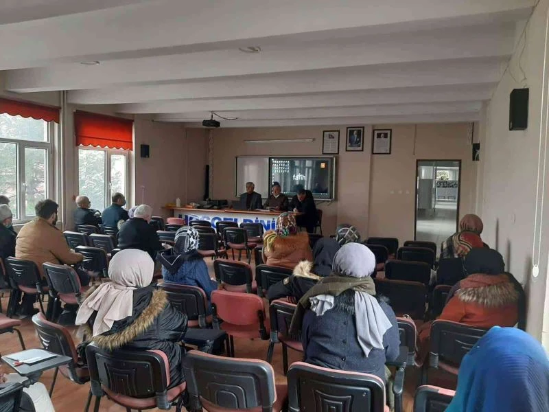 Temel ilkeler ve öğretim yöntemleri görüşüldü
