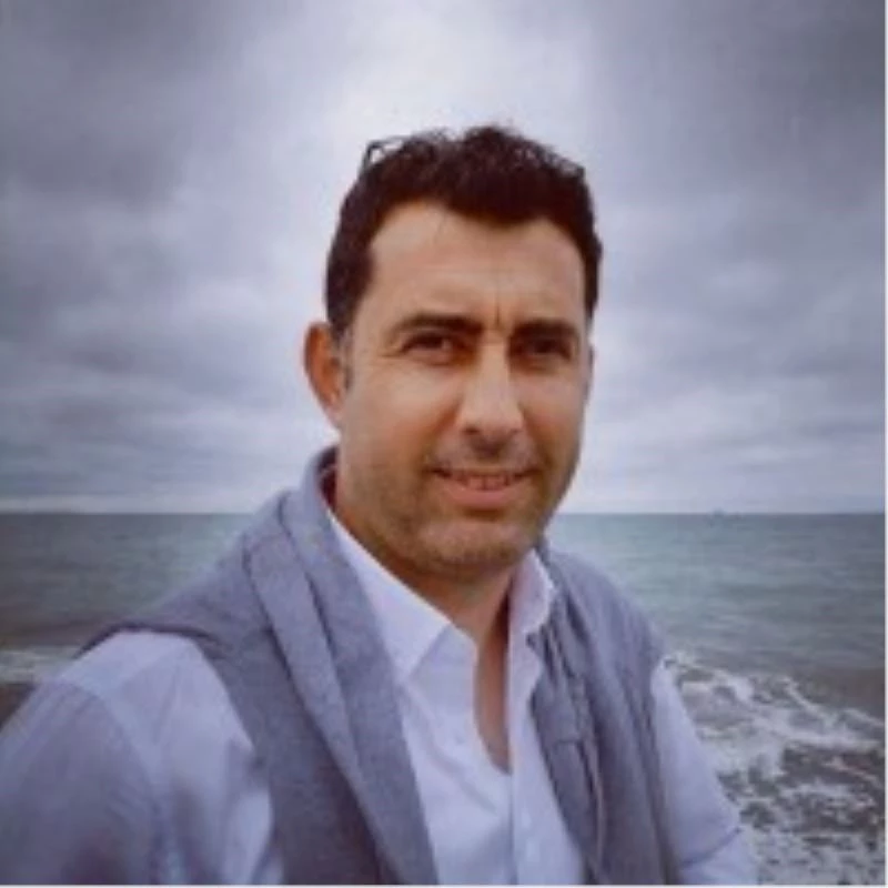 Dr. Demiröz, “Gelecek Vadeden Girişimciler 2022” yarışmasında finale adını yazdırdı
