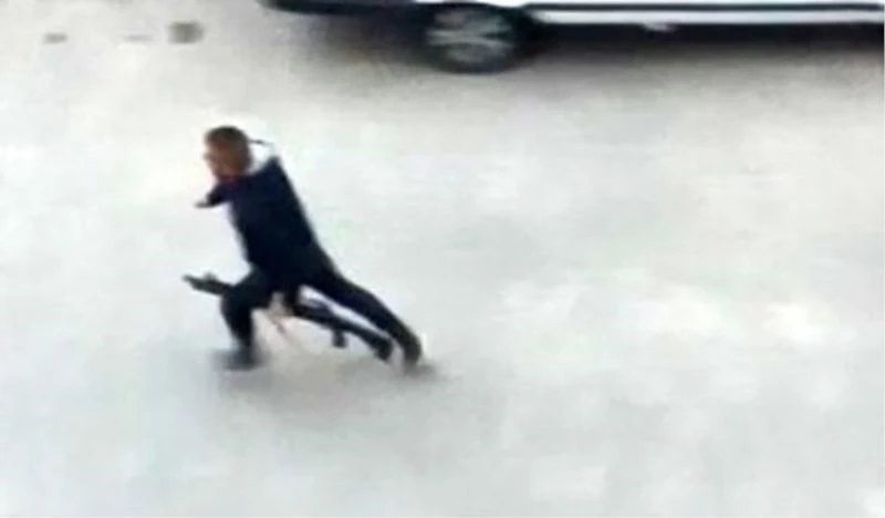 Çocukken istismar edildiği iddiasıyla adam öldürmüş
