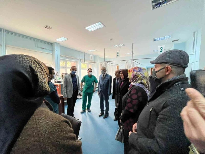 Başkan Öztürk, sağlık çalışanlarıyla buluştu
