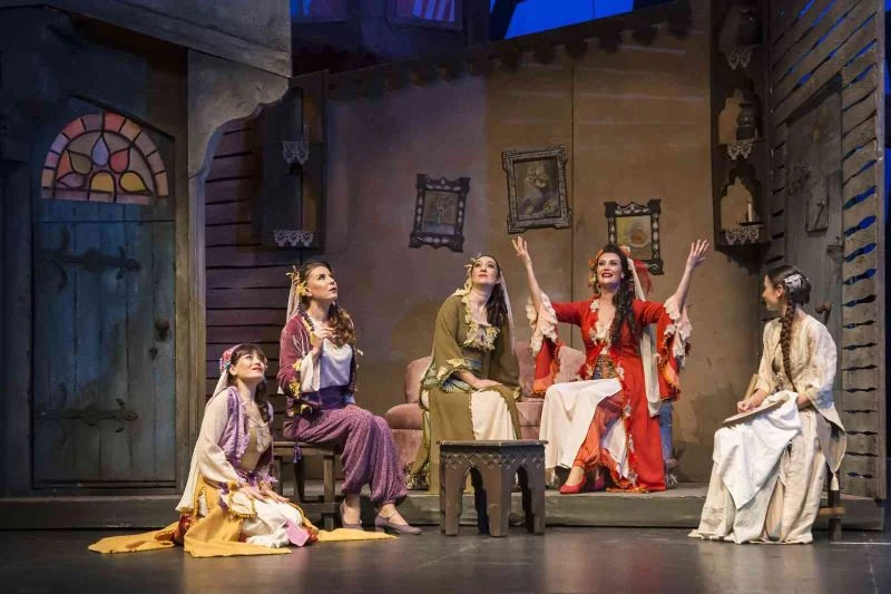 ‘Kanlı Nigar’ müzikali Antalya DOB sahnesinde
