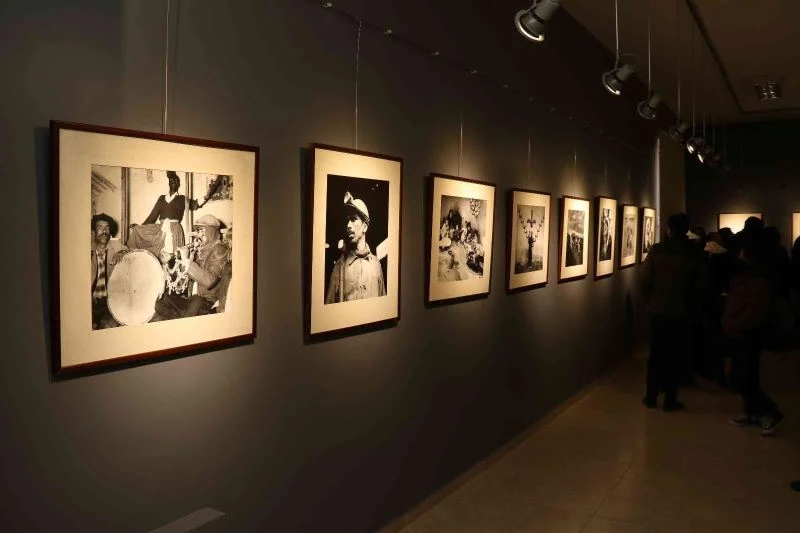 İletişim Bilimleri’nde “Fikret Otyam fotoğraf sergisi” açıldı
