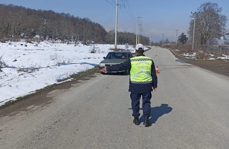 Kurallara uymayanlar cezadan kaçamadı
