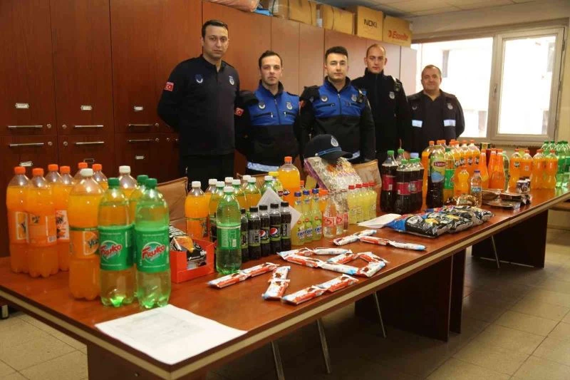 Kocaeli’de son kullanma tarihi geçmiş çok sayıda ürüne el konuldu
