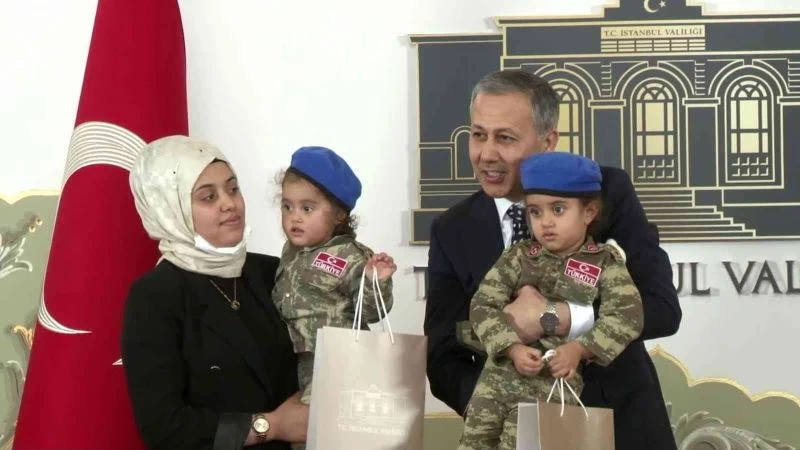 Vali Yerlikaya, şehit aileleri ve gazilere Devlet Övünç Madalyası takdim etti
