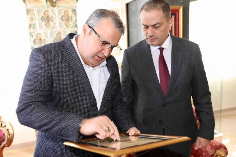 Yunusemre’ye yapılacak yatırımları görüştüler
