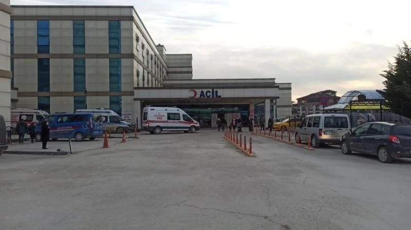 Gece yaktıkları soba bir aileyi hastanelik etti
