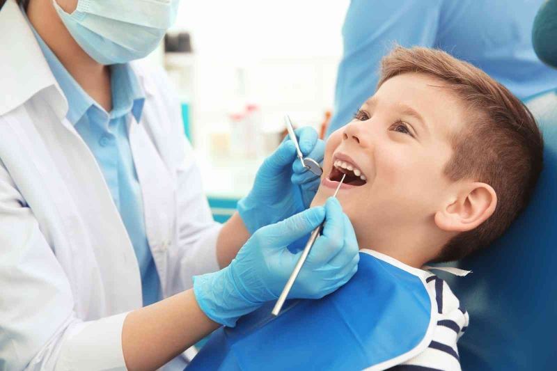 Çocukluk dönemi diş bozuklukları özgüven eksikliğine sebep olabiliyor
