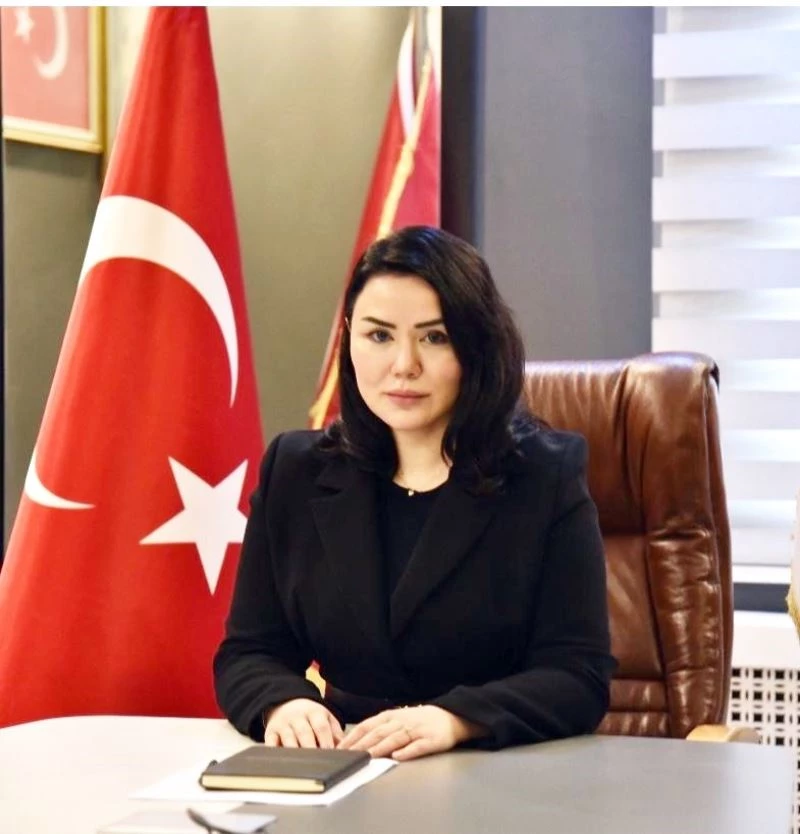 Gücüyener sordu: “Büyükşehir son aylarda ne kadar kamu ve yeşil alanı imara açtı?”
