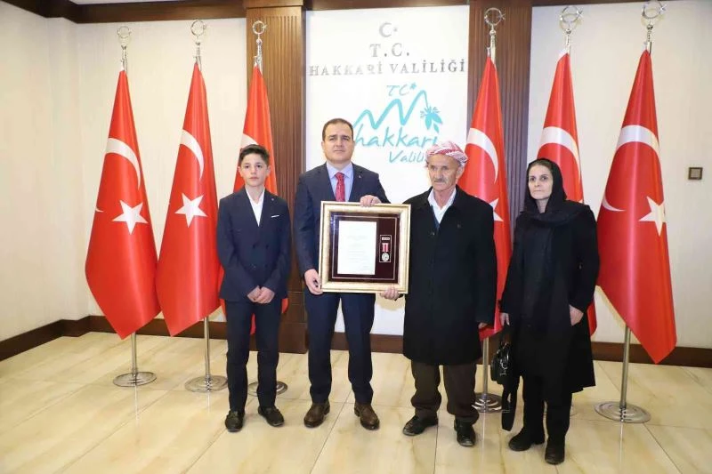 Hakkari’de ‘Devlet Övünç Madalyası ve Beratı’ takdim töreni
