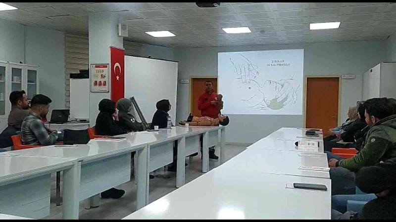 UMKE’den AFAD gönüllülerine ilk yardım eğitimi
