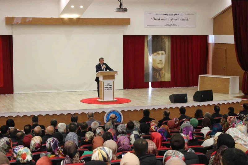 Milli Eğitim Müdürü Aşçı, din kültürü öğretmenleriyle bir araya geldi
