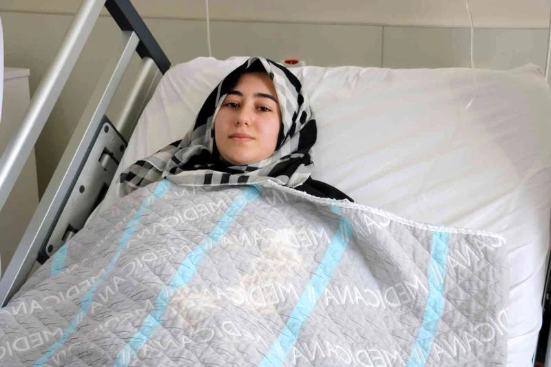 Bitmek bilmeyen ağrılarının nedeni karpuz büyüklüğündeki kist çıktı
