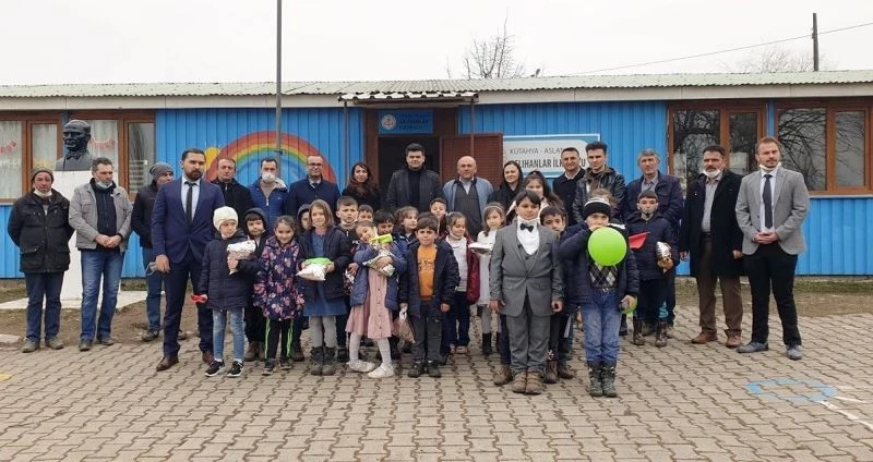 Aslanapa’da şehidin adı okul kütüphanesinde yaşayacak
