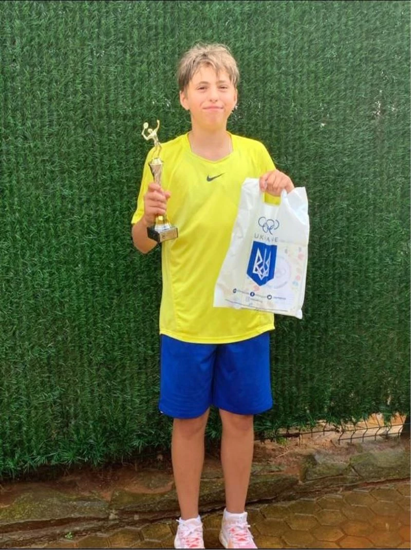 Ukraynalı tenisçiye Adana’dan destek
