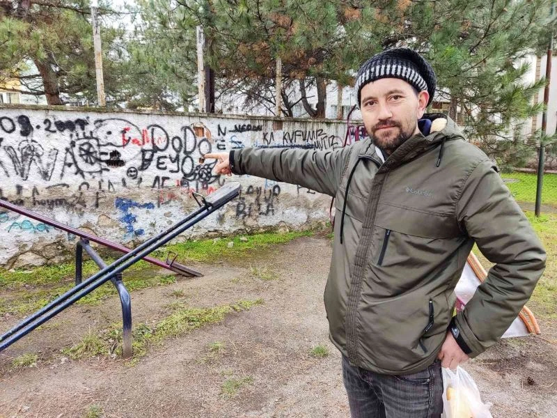 Ne yapsalar çare olmuyor
