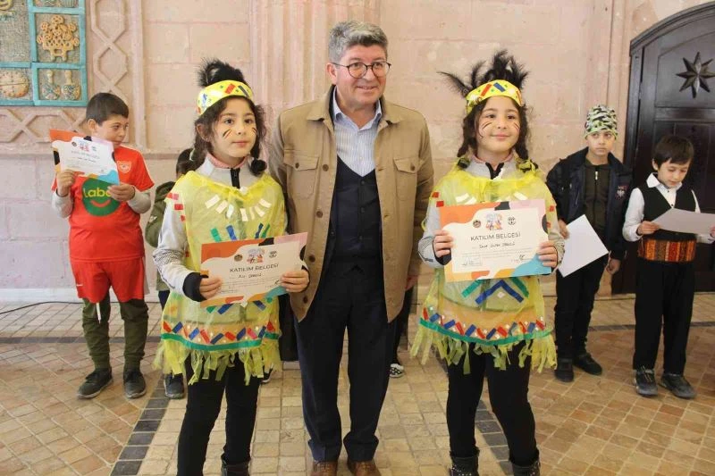 Alanya Belediyesi drama kursu ilk mezunlarını verdi
