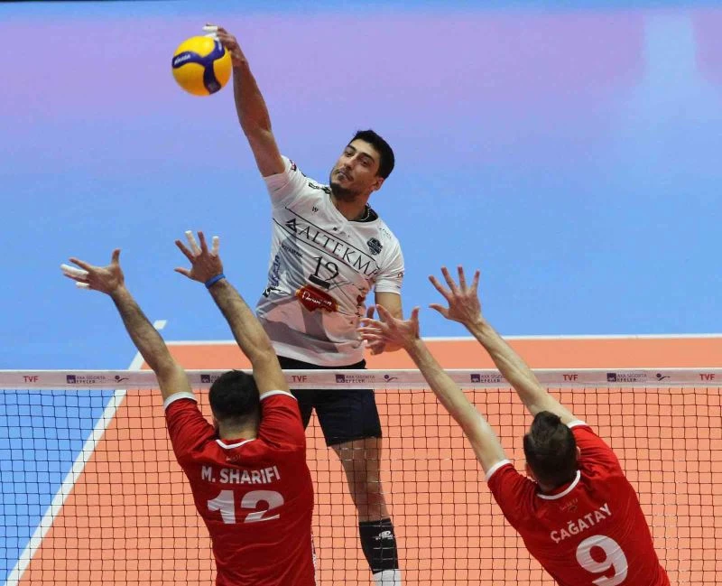 Efeler Ligi: Altekma: 0 - Spor Toto: 3