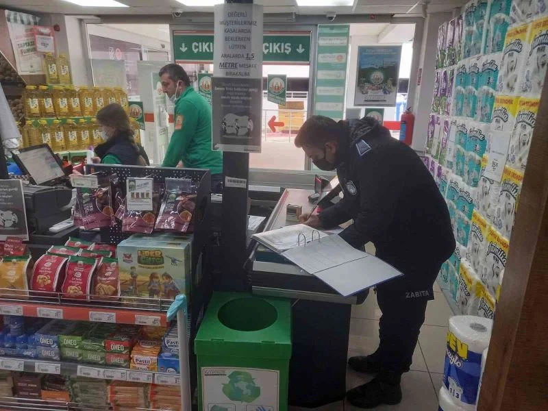 Türkiye Tarım Kredi Kooperatif marketinde yine reyon fiyatı farklı, kasa fiyatı farklı ürün çıktı
