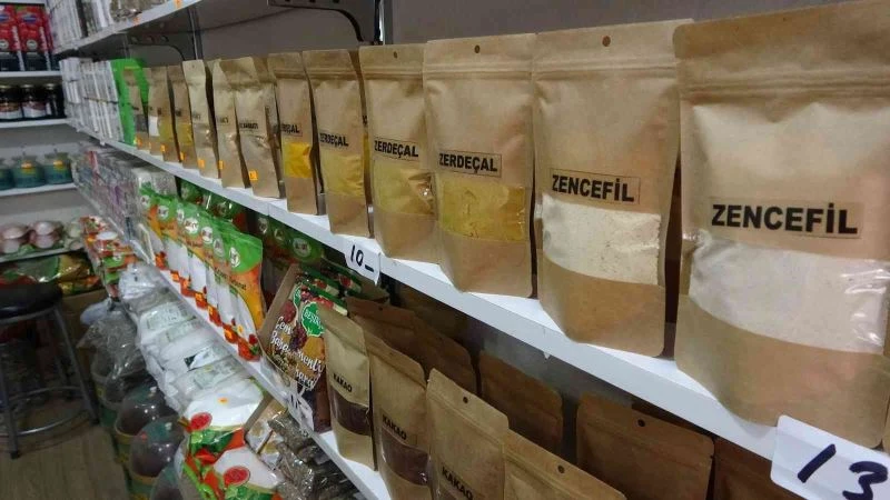 Kış bu yıl çetin geçince aktarlara ilgi arttı
