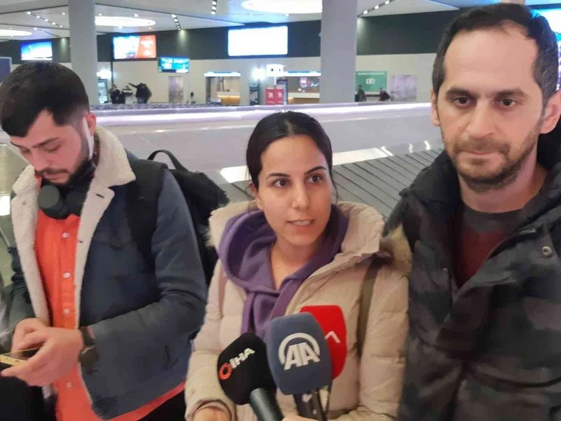 Ukrayna’da yaşanan savaştan kaçan Türk vatandaşları yurda dönmeye devam ediyor
