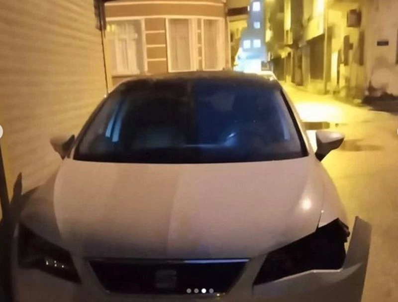 Lüks otomobillerin farlarını söküp çalan şüpheliler yakalandı
