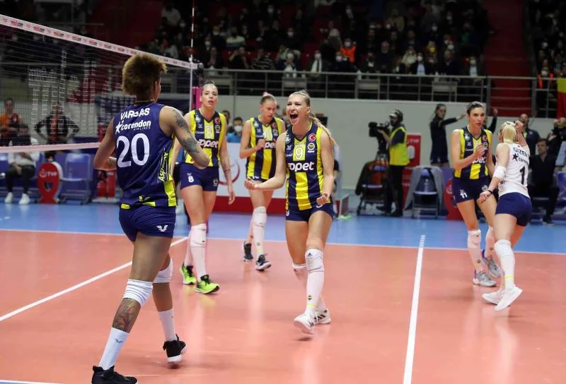 Sultanlar Ligi: Galatasaray HDI Sigorta: 0 - Fenerbahçe Opet: 3
