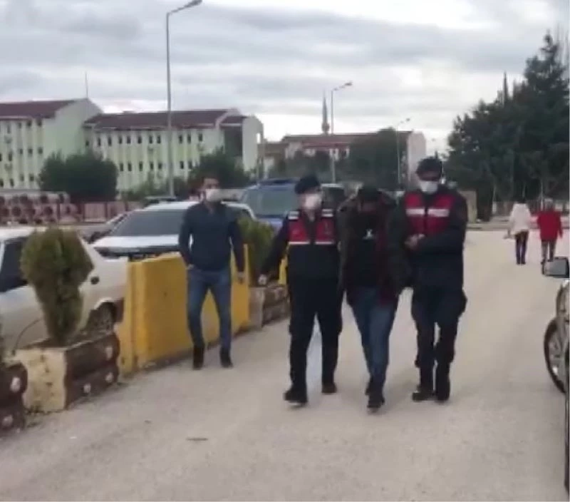 Antalya’da çaldı, Şanlıurfa’da bozdurdu, jandarmadan kaçamadı
