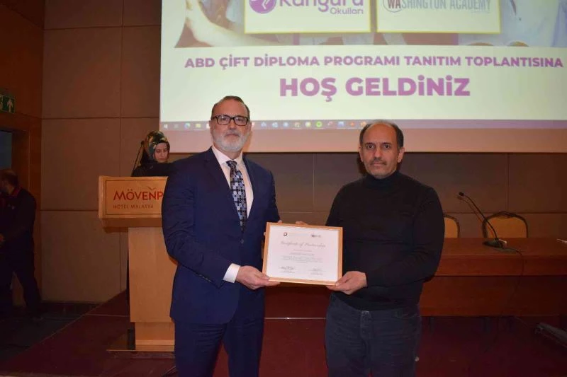 Malatya’da çift diploma heyecanı
