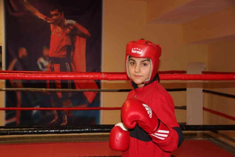  Gördüğü bir afiş hayatını değiştirdi
